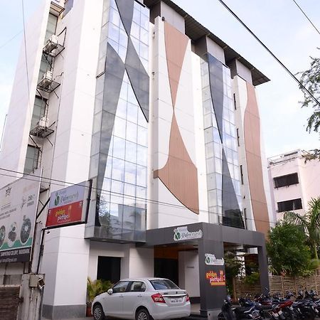 Hotel Palm View Residency Вадодара Экстерьер фото