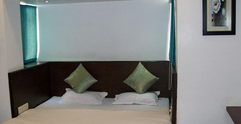 Hotel Palm View Residency Вадодара Экстерьер фото
