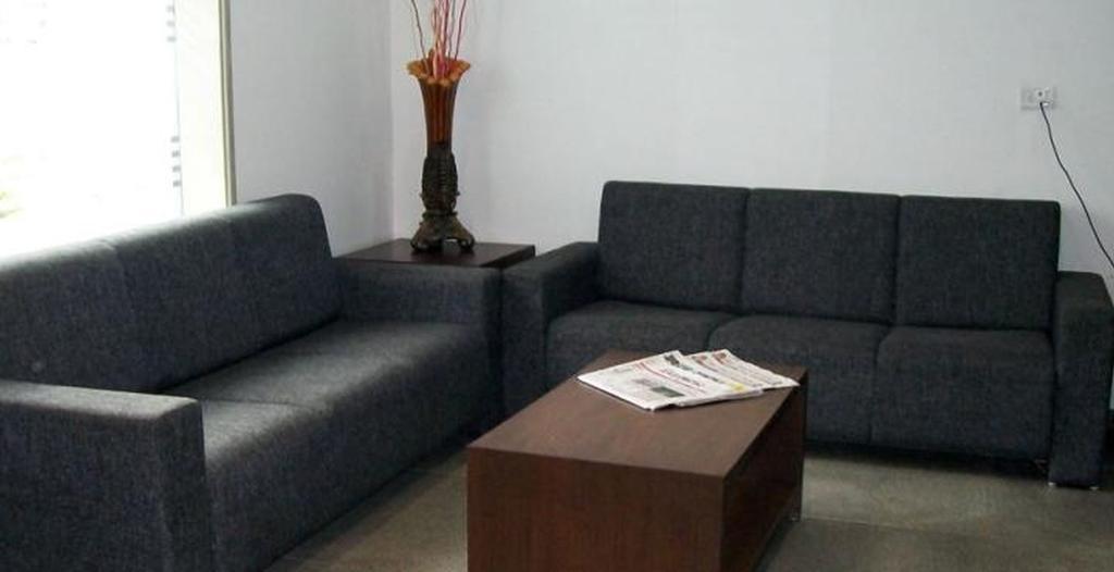 Hotel Palm View Residency Вадодара Экстерьер фото